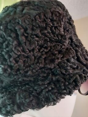 Vintage 1950's Women's Karakul Persian Lamb Hat  from Vienna Austria/No Pelt/ 7"